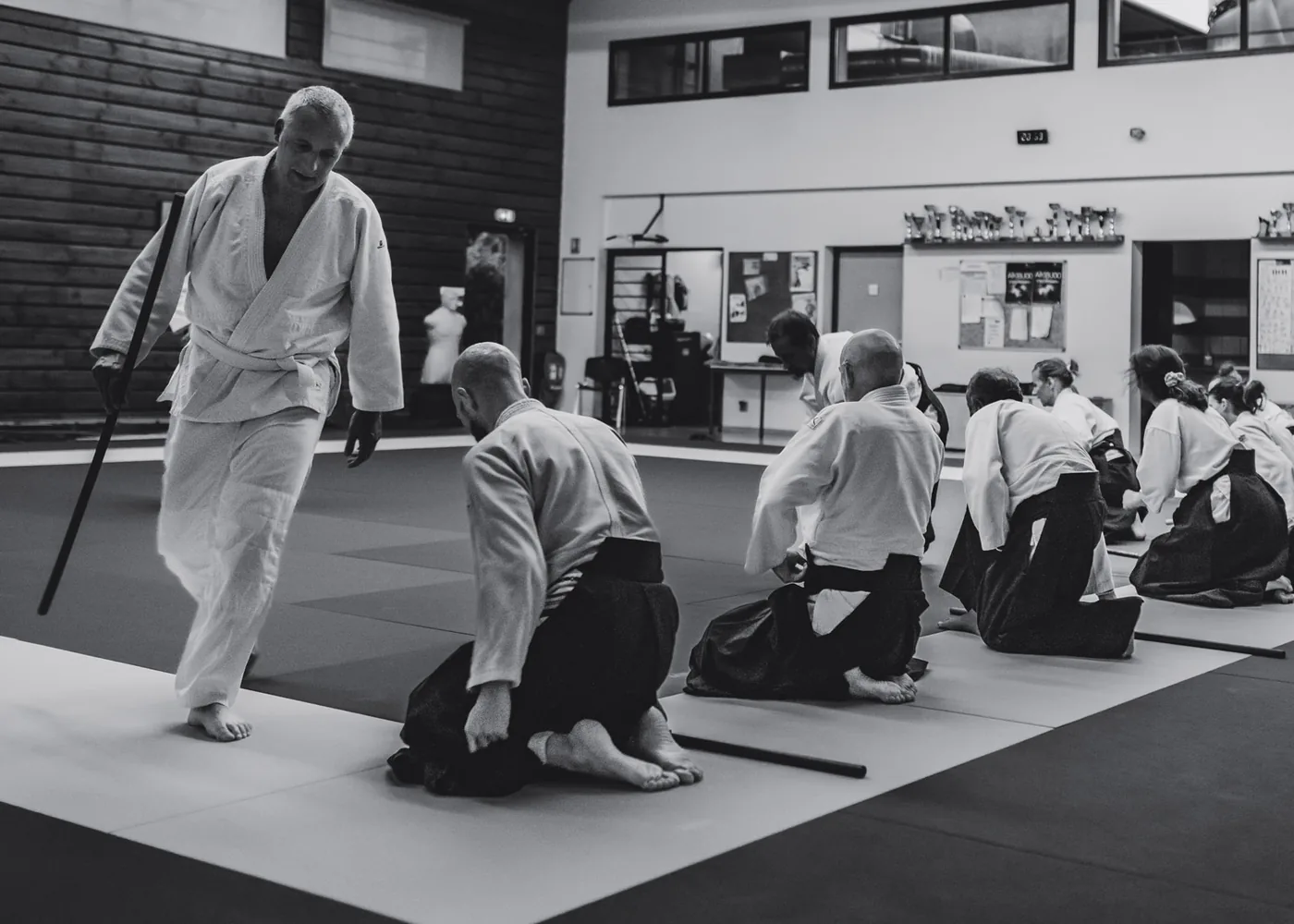 Fin de cours — seiza collectif en clôture de pratique